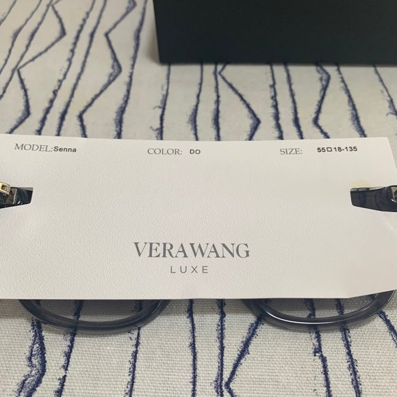 NIB- VERA WANG Cat Eye Sunglasses - Dove/Grey - Picture 10 of 11